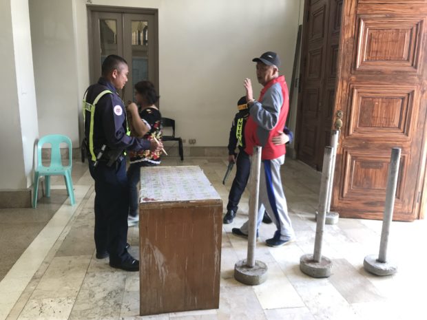 Security tightened at Baguio City Hall due to 'ninja cops' spotlight