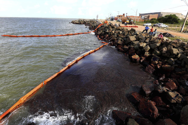  Brazilian state declares state of emergency over oil spills