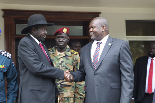  South Sudan's opposition leader warns of return to civil war