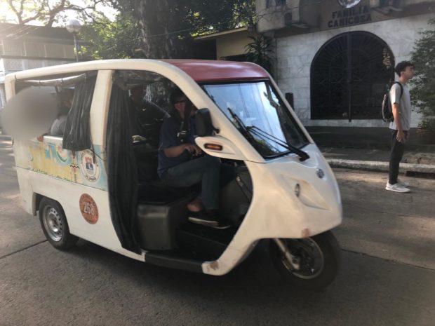Manila South Cemetery offers e-tricycles and wheelchairs 3
