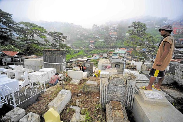 Baguio wants to preserve tombs of old timers