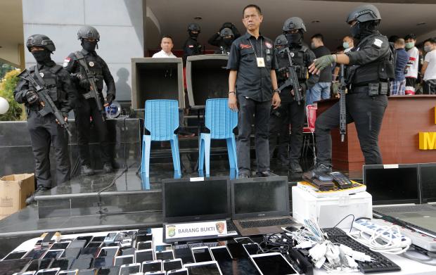 Evidence seized from fraud suspects in Jakarta