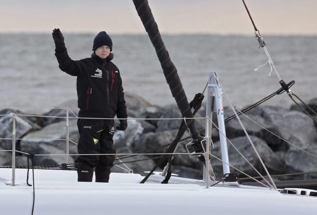  Greta Thunberg hitches low-carbon ride across Atlantic