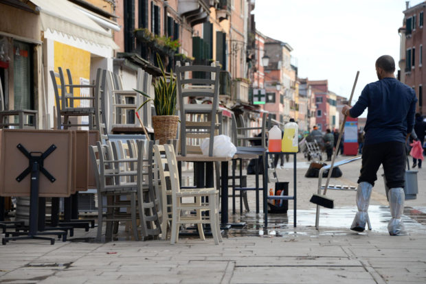  Italy declares state of emergency in Venice after high tides