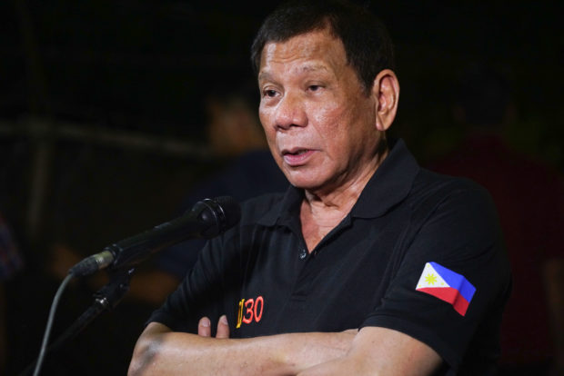 Duterte urges Filipinos to make ‘meaningful impact’ on society