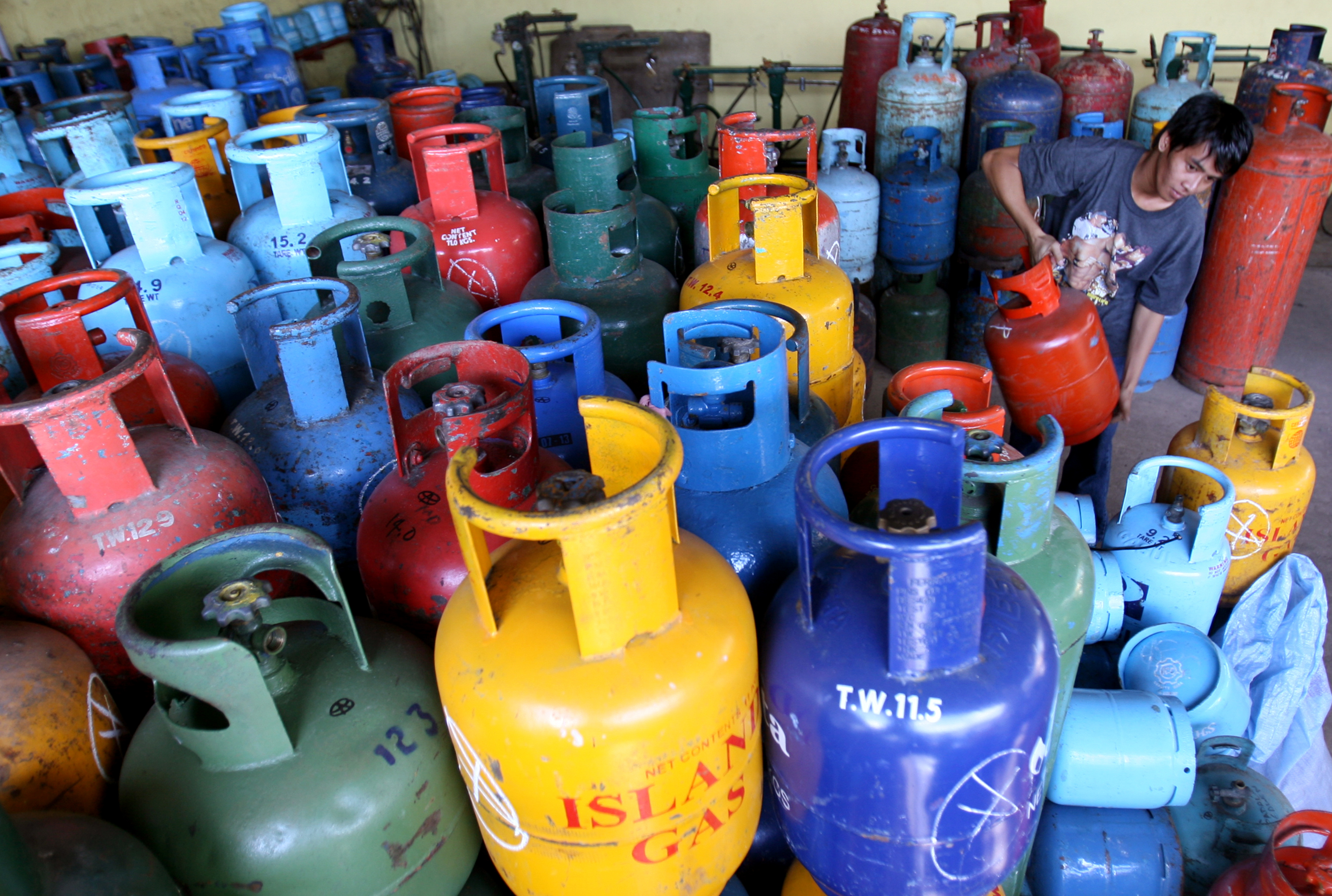 LPG price up by P7.95 in March