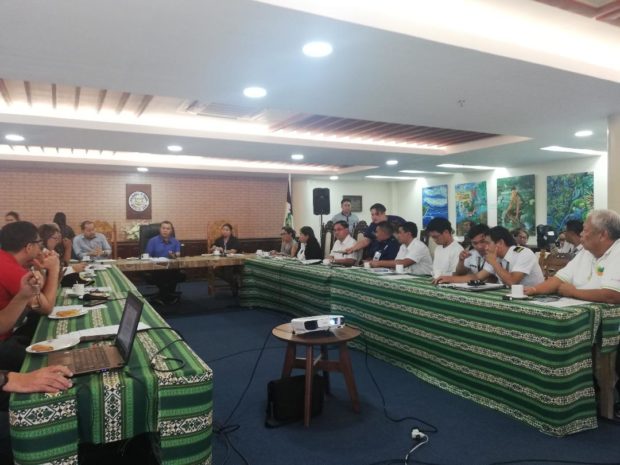 Acting Bohol Gov. Rene Relampagos presides over an emergency meeting at the Capitol on Wednesday afternoon after two Chinese nationals were suspected to have a coronavirus. (Leo Udtohan/Inquirer Visayas)