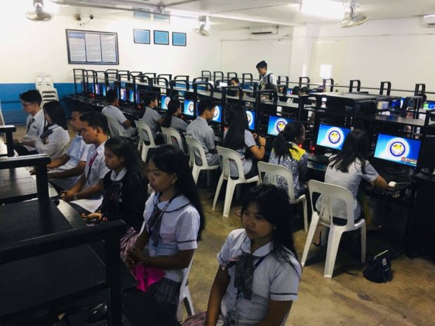 Bicol students take exam for SM scholarship
