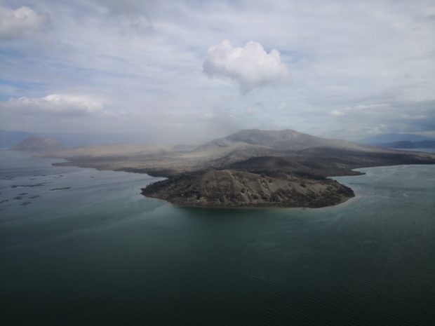 Steaming fissures on Taal Volcano Island spotted