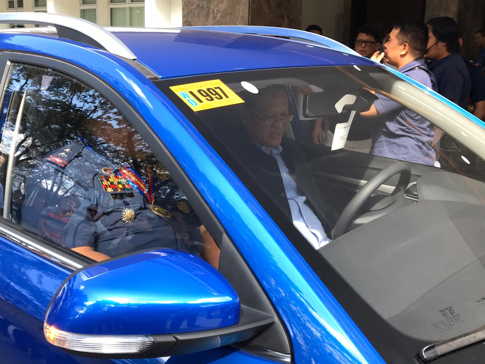 Mayor Marcelino 'Marcy' Teodoro shows NCRPO chief Major Gen. Debold Sinas the vehicles he will donate to Marikina City Police during his courtesy call at the Marikina City Hall. Image: Courtesy of Marikina LGU