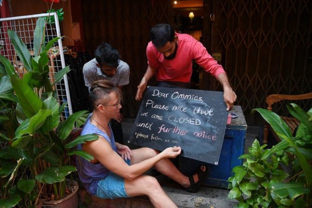 Coronavirus: Popular hangout spots in Singapore now 'ghost towns'