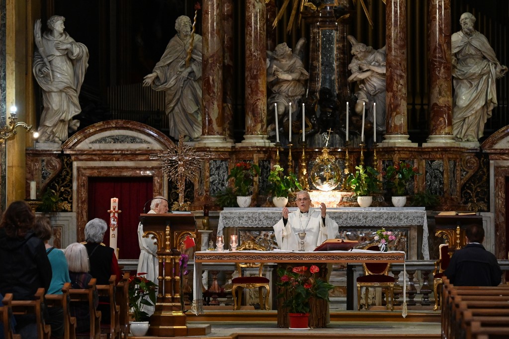 catholic church masses resume