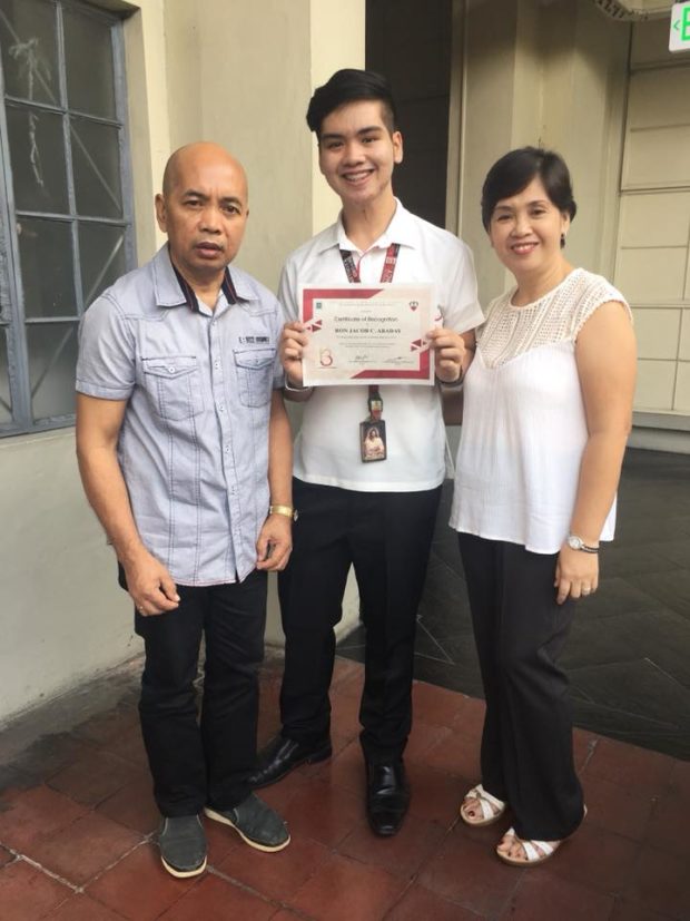 WATCH: UST graduating son surprises parents with Latin honors