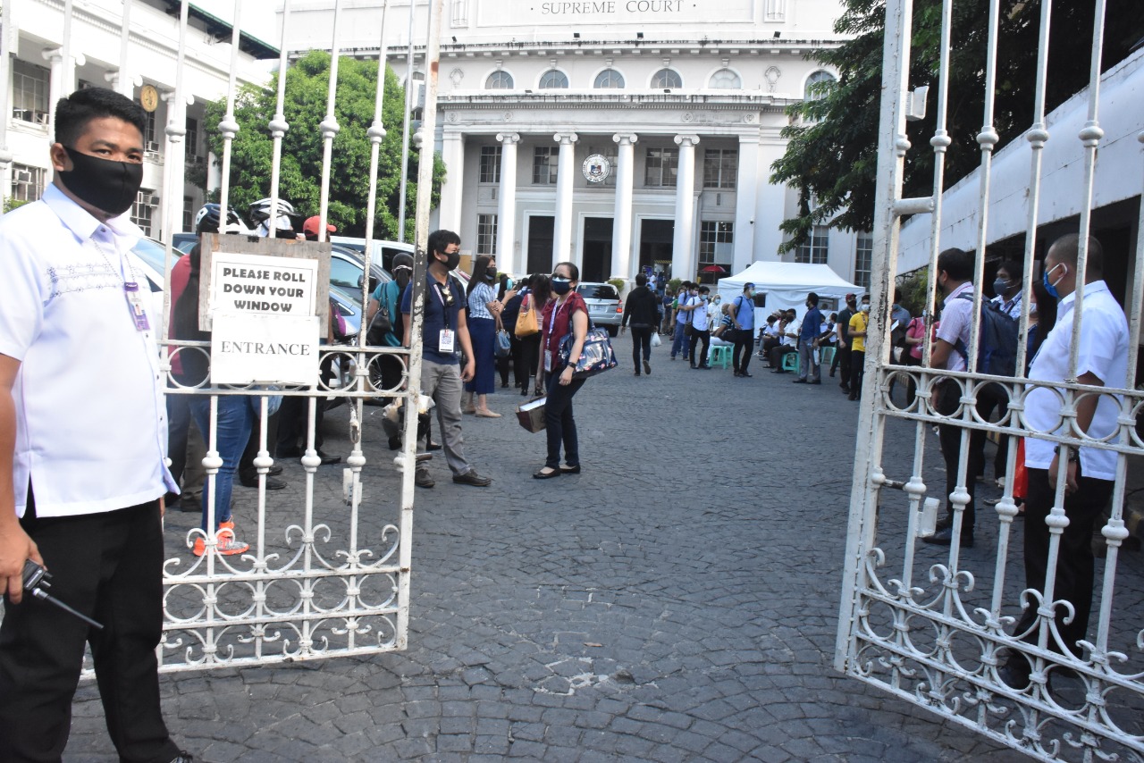 LOOK: Court physically opens on Day 1 of GCQ