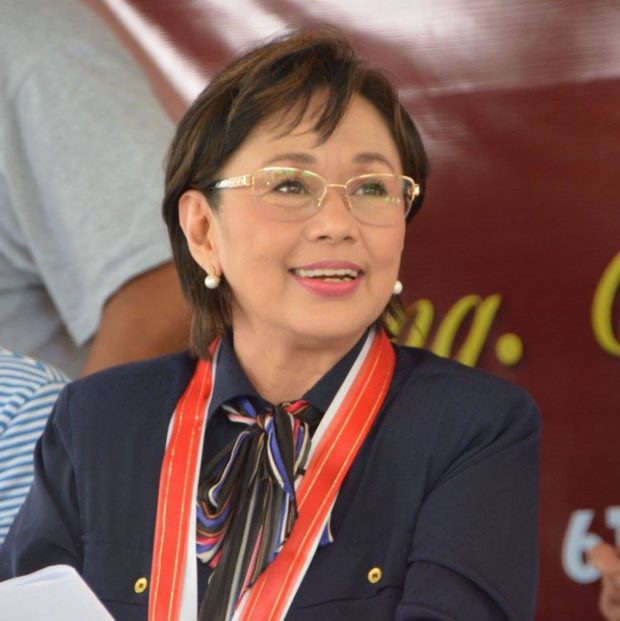 Rep. Vilma Santos-Recto is looking at two options for the upcoming 2022 elections—a senatorial run or retirement from politics. 