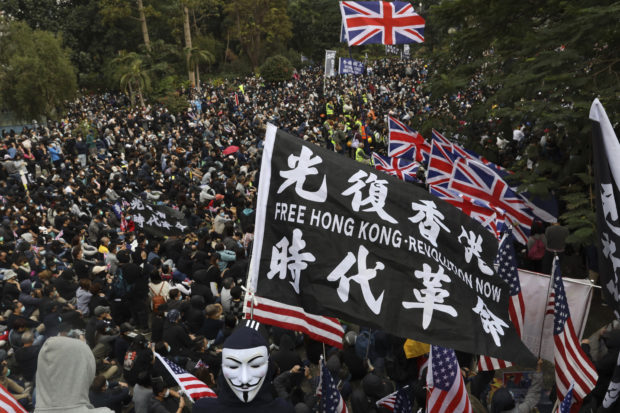 UK accuses China of treaty breach in Hong Kong
