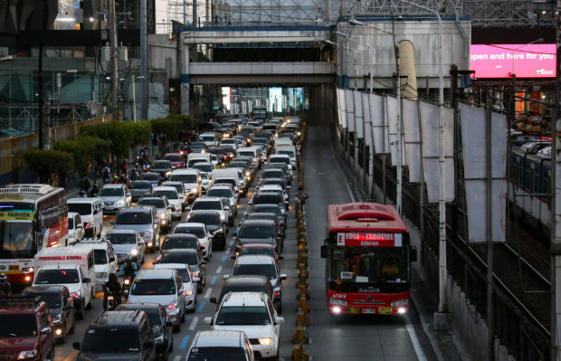 Convoy of President, other top gov't officials allowed to use Edsa busway