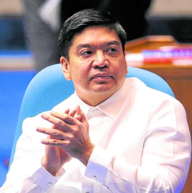 Villafuerte '99.9%' sure Robredo will run for president: ‘Bicol wants a candidate’