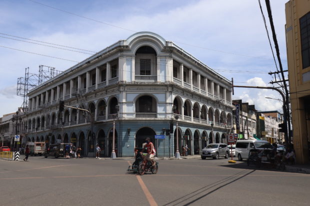 Iloilo City street scene