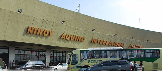 Bureau of Immigration agents collared a Chinese fugitive at the Ninoy Aquino International Airport