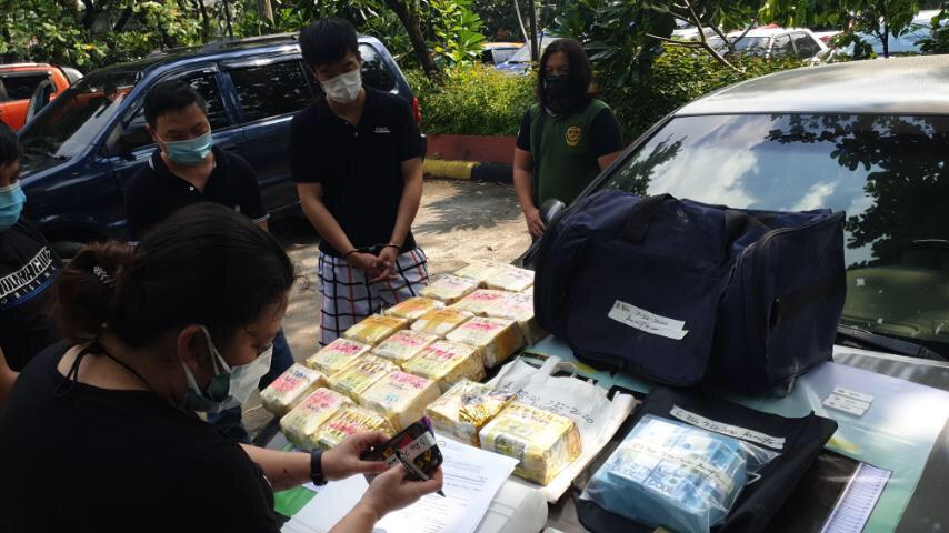 3 suspects held while P136 million worth of shabu stored in teabags was seized in Barangay Central, Quezon City on July 22, 2020 /PDEA