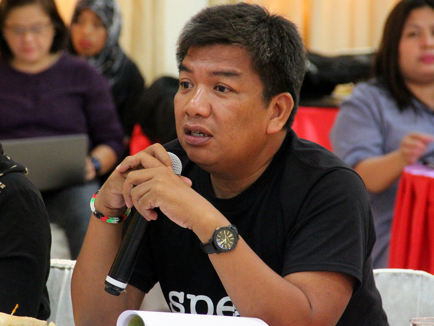 Basilan Rep. Mujiv Hataman has joined calls for a congressional inquiry into the fire that struck MV Lady Mary Joy 3 last March 29, off the waters of Basilan that claimed the lives of 31 passengers.