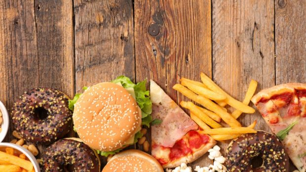 Canada to fight poor diet with labels for sugar, salt, saturated fat