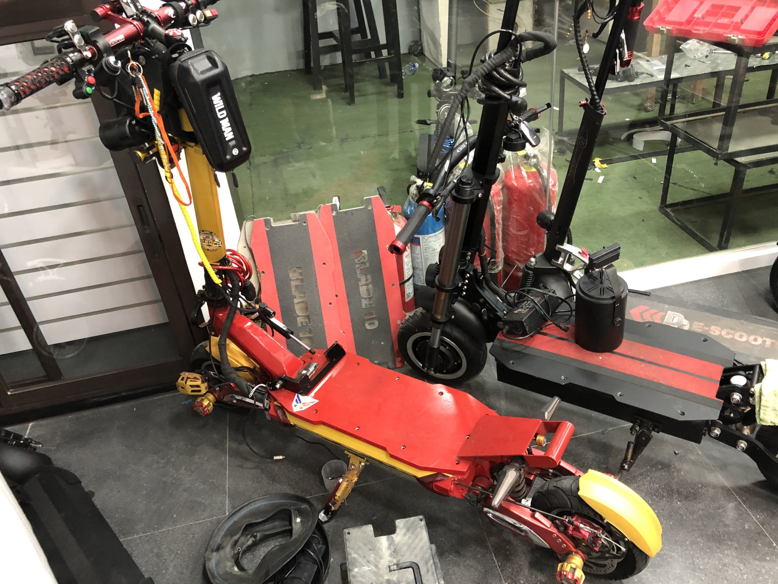 Tugade ‘personally’ disagrees with LTO's bid for escooter registration