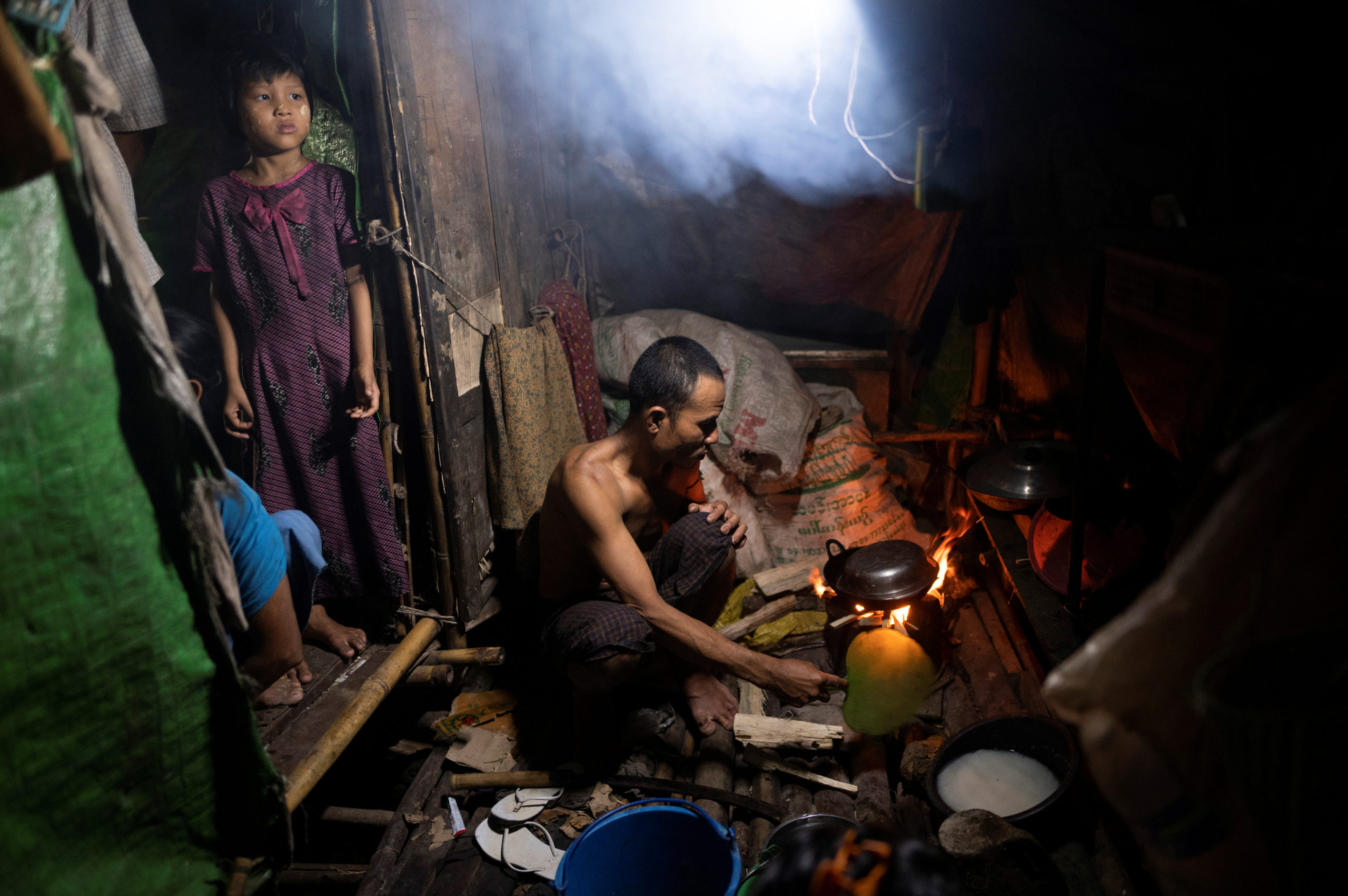 Myanmar poverty