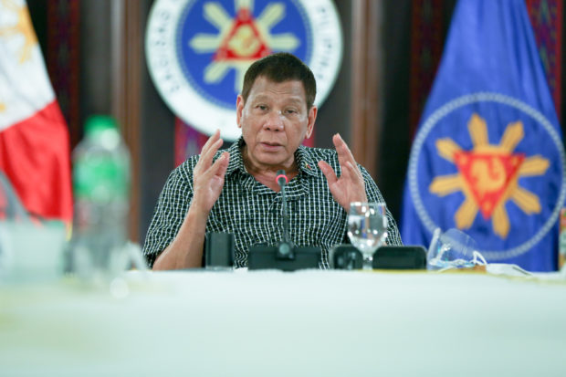 Rodrigo Roa Duterte - cabinete meeting
