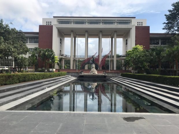 Quezon Hall and Oblation of the UP Diliman campus. STORY: UP shifts to blended learning