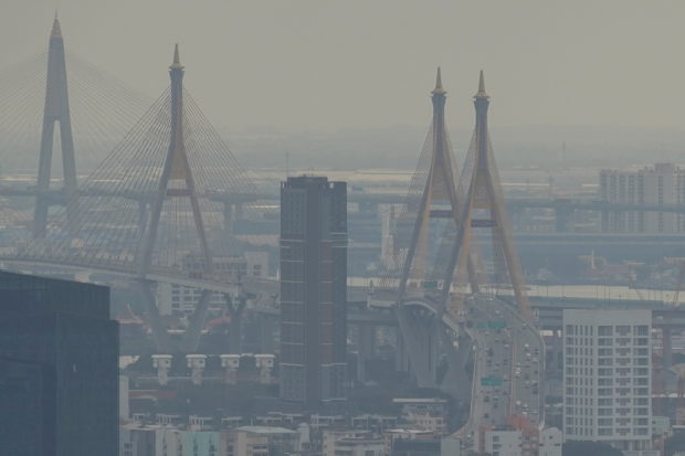 Thai authorities to clamp down on polluters as haze chokes Bangkok
