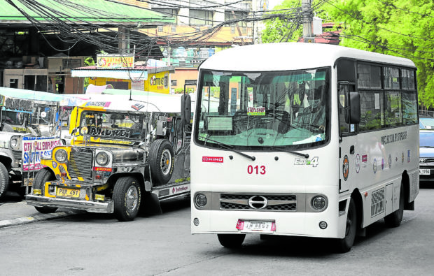 Traditional and modern jeepneys. STORY: LTFRB to PUV drivers: No fare hike until Oct. 3
