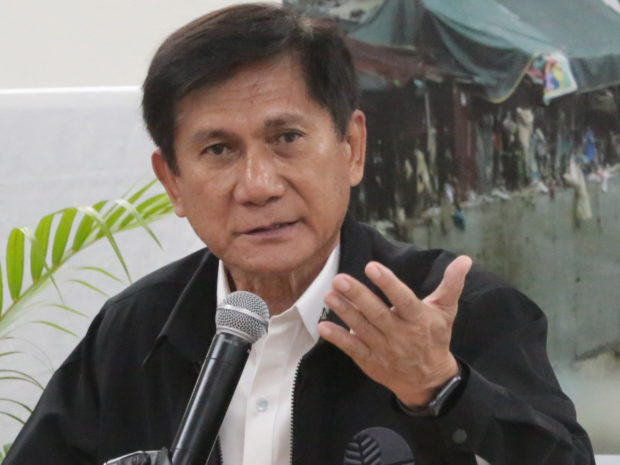Malacañang on Friday insisted that former Environment Secretary Roy Cimatu resigned from his post due to health reasons and not because of allegations of corruption. 