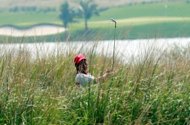 Thai minister proposes 'golf quarantine' to boost tourism