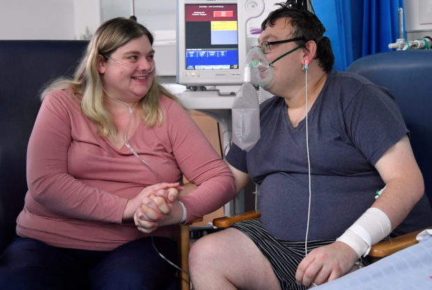 Sick couple rushed to marry in UK COVID ward now have second chance