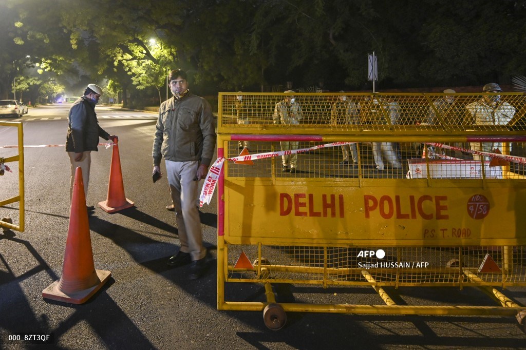 Explosion outside Israeli embassy in New Delhi causes panic | Inquirer News