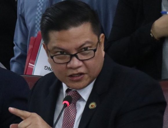 PHOTO: House Majority Leader Manuel Jose Dalipe FOR STORY: Dalipe to senators: Are you in favor of Charter change or not?