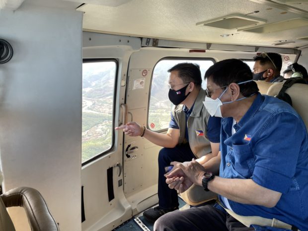 Duterte aerail inspection in Surigao
