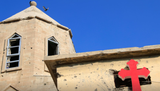 In Iraq, Pope Francis to visit Mosul churches desecrated by Islamic State