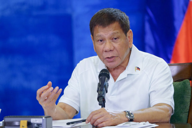 Duterte dares Robredo go shop for vaccines
