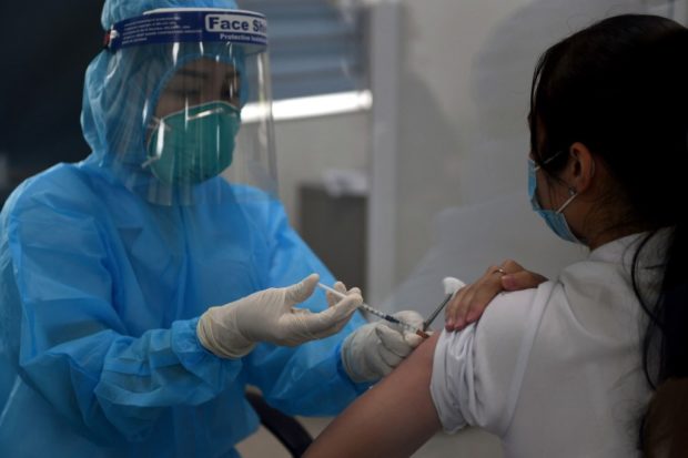 Taguig City says 90% of its healthcare workers vaccinated
