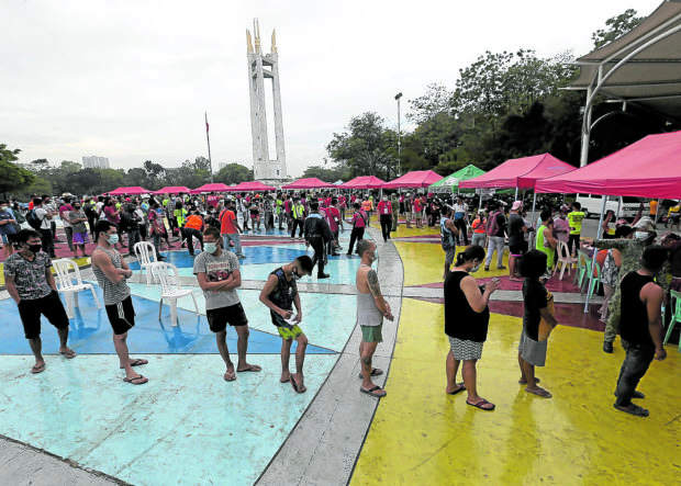 Quezon City nets 3,200 health protocol violators amid 'maximum tolerance'