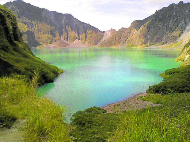 Tremors on Mt. Pinatubo increasing, says Phivolcs