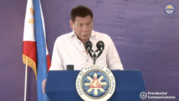 Duterte coughs mid-speech and jokes: ‘Baka cancer’