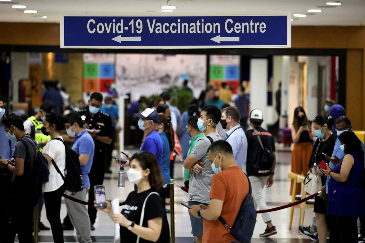 Malaysia to ramp up COVID-19 vaccinations as new infections surge