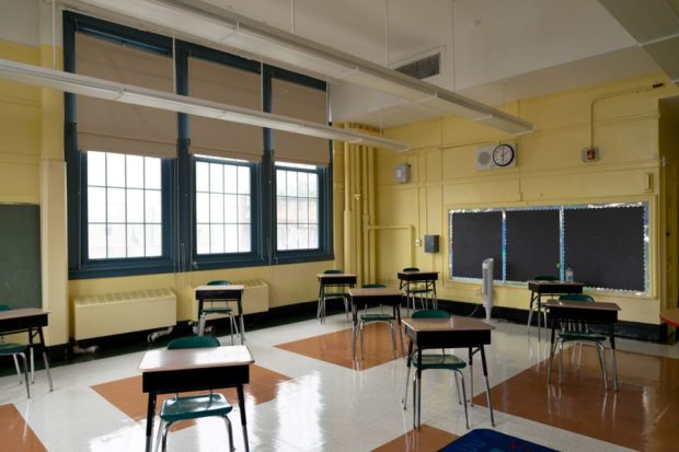 New York City, Los Angeles to send students back to school