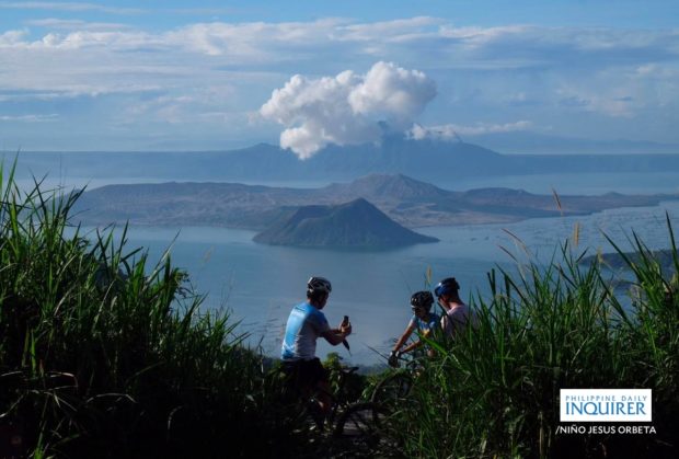 Classes suspended in parts of Batangas over Taal volcanic smog