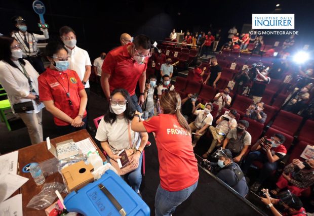 Mayor Francis Zamora inspects the Theatre Mall Cinemas of Greenhills Mall as an additional vaccination center