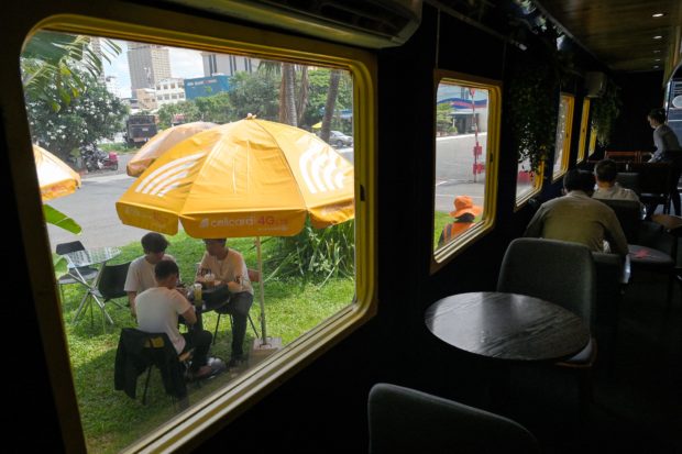 cambodia cafe train to nowhere
